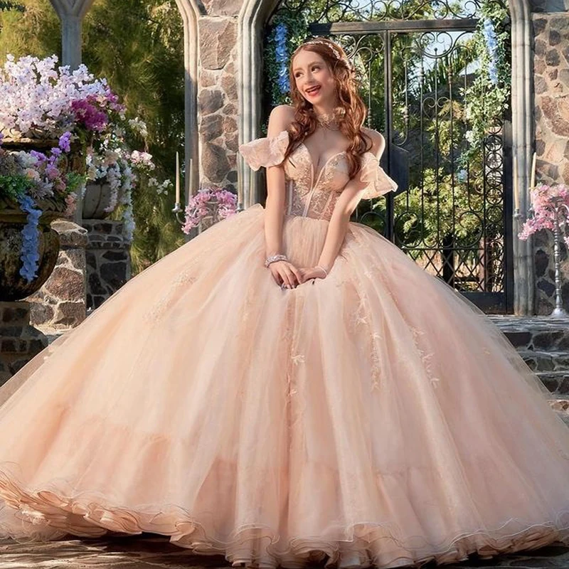 

Champagne Off Shoulder Quinceanera Dress Ball Gown Dress Appliqué Lace Sweetheart Sweet 16 Vestidos De Fiesta