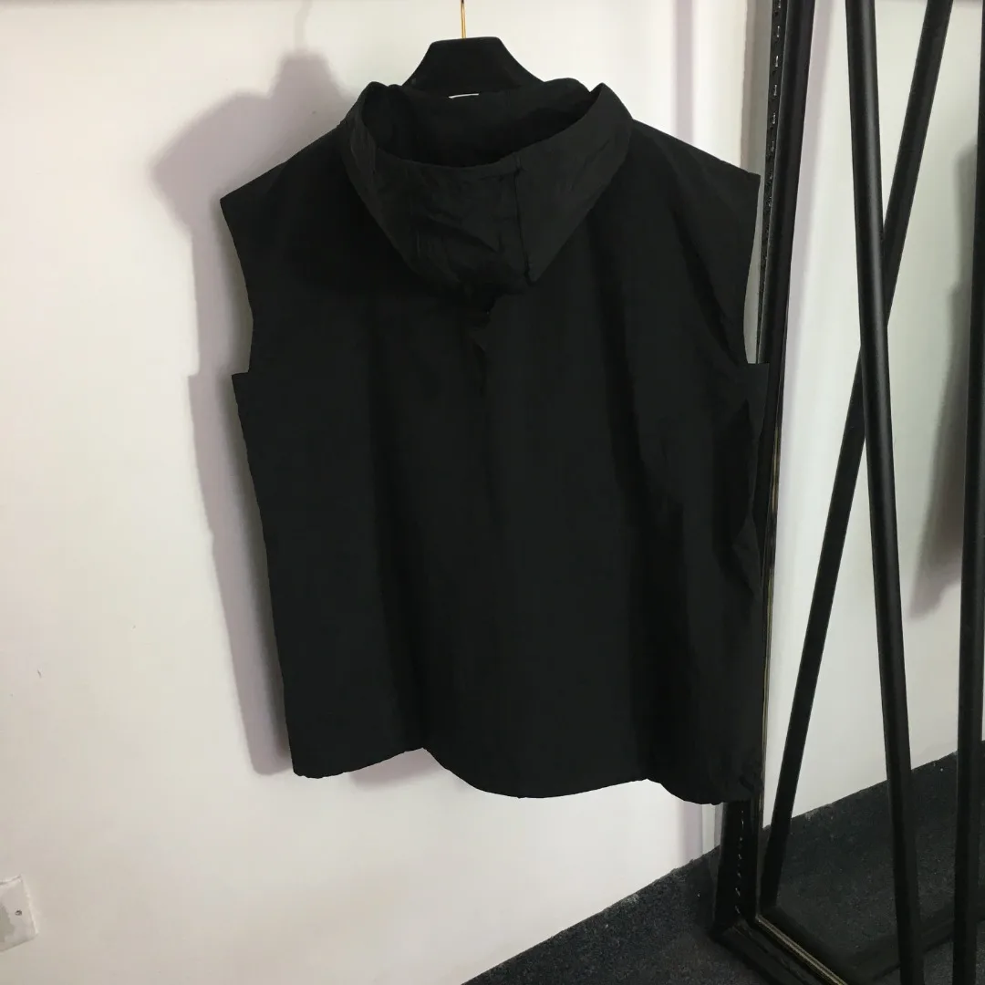 

New casual sports big pocket half zipper nylon black sleeveless hooded women's all-match French tooling vest top