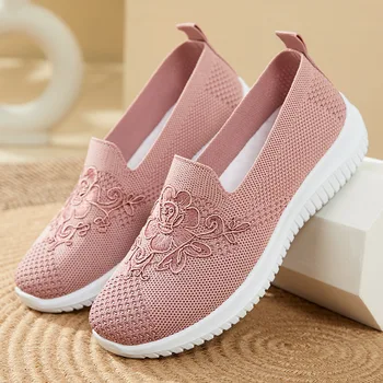 Women's Fashion Vulcanised Trainers 2025 Round Toe Breathable Flower Mesh Casual Flat Slip-On Women's Casual Vulcanised Shoes 1