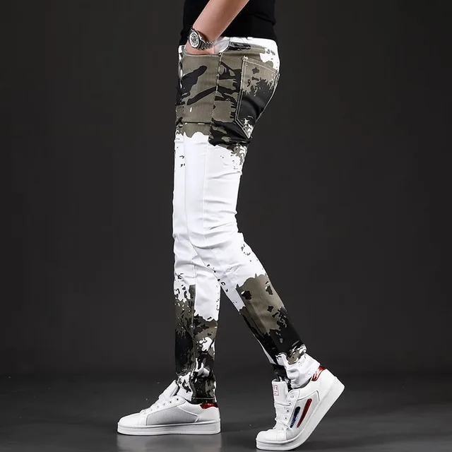 Camouflage Print Slim-fit White Jeans 4