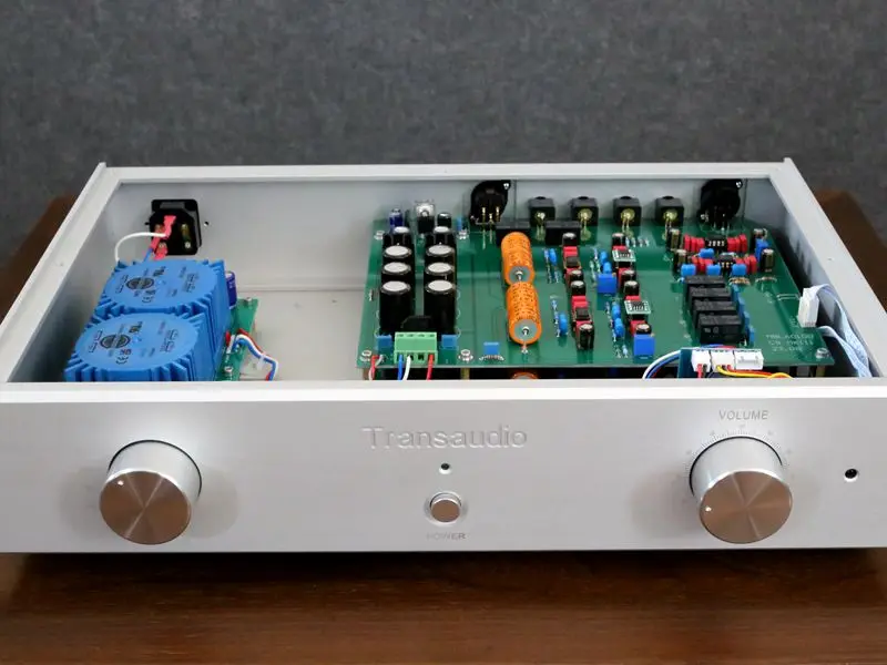 

【MASTER】 мастер издание горячий уровень C9.3, с использованием схемы MBL6010D, OPA828 * 4, OPA604AP * 6, NE5534 * 2