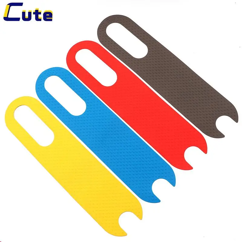 

Резиновая заглушка для зарядного порта M365, силиконовый коврик для ног с педалью для электрического скутера и руля, 1 комплект