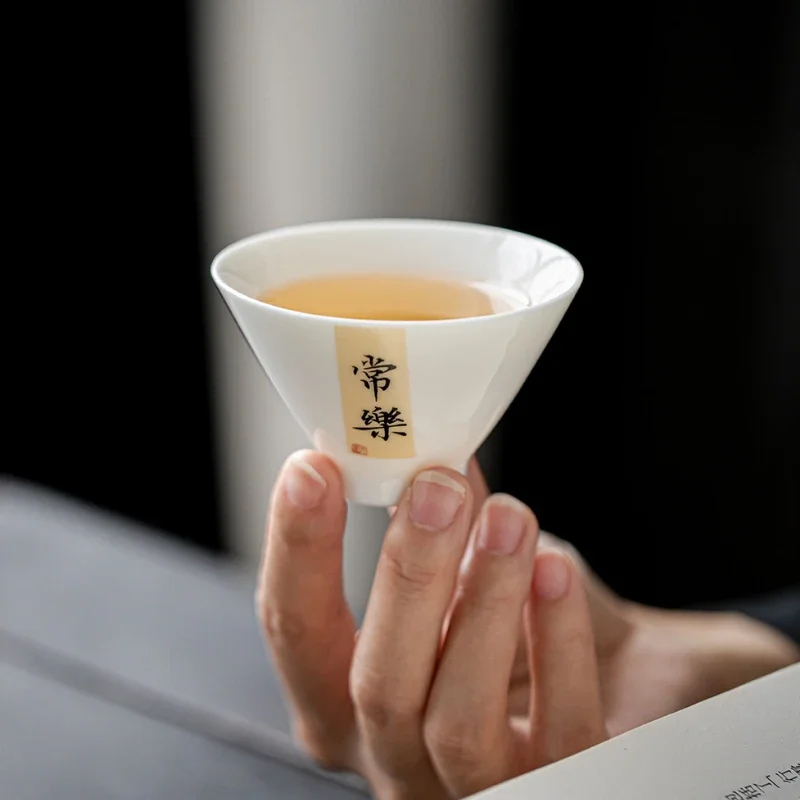 1pc 70ml Ceramic Tea Cup Chinese Vintage White Porcelain Tea Bowl Teacup Travel Portable Accessories Home Teacup