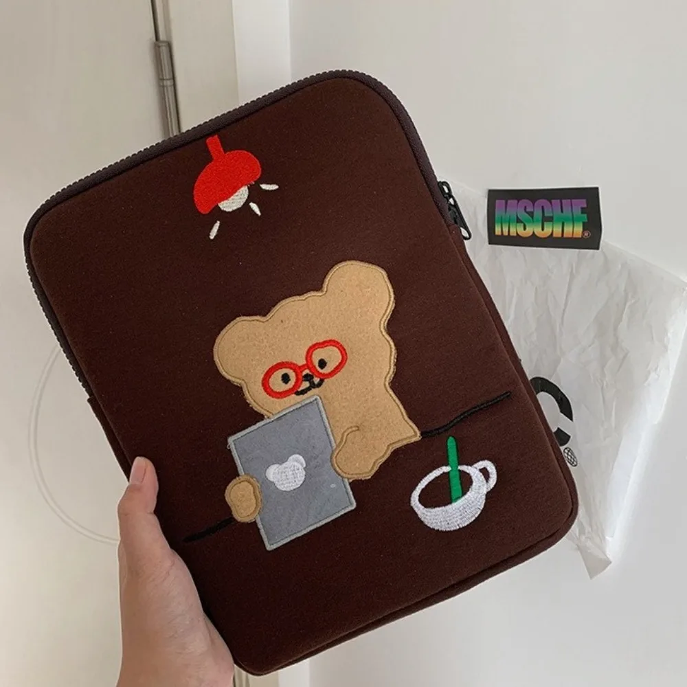 Adorable Cartoon Bear Tablet and Laptop Protective Sleeve - Shockproof Portable Soft Case for 11/13/15 Inch Devices