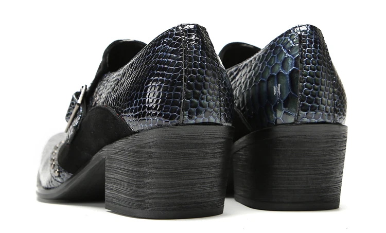Herrenschuhe aus echtem Rindsleder, quadratische Zehenpartie, dicker Absatz, mit Nieten verziert, individuell gestaltbar, luxuriöses Schuhwerk für festliche Anlässe. – Detail 20