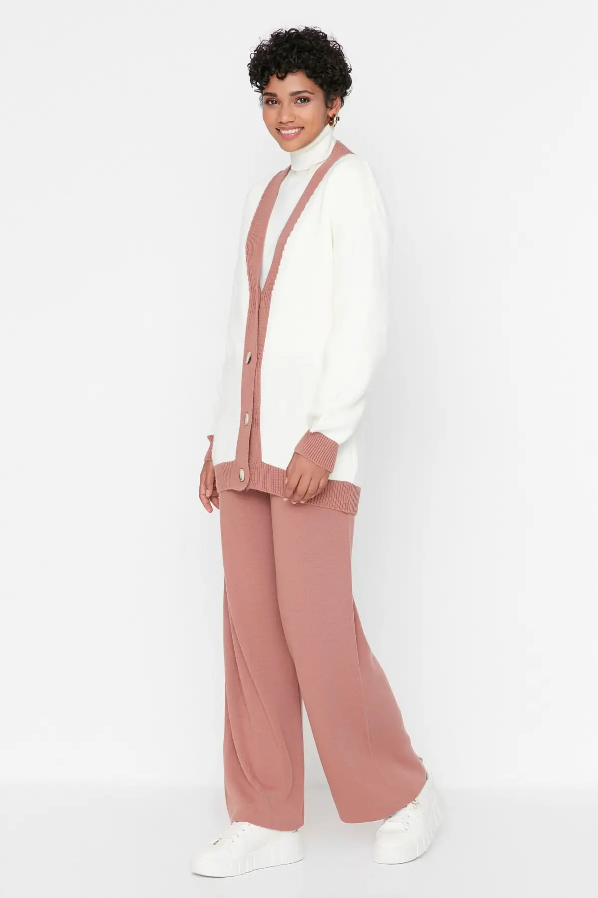 

Rose Dried Strip Detailed Knitwear Lower Top Team TCTAW22AU0156 Wrinkle-resistant Color Block Long Regular Casual