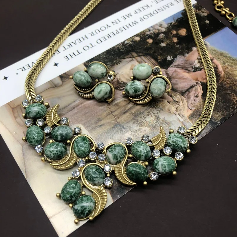 Sfccddbfc935e4dacbad096c72f6d5fadl Retro Fashion Jade Turquoise Inlaid Necklace Earring Set Banquet Party Jewelry High-End Women Elegant And Atmospheric Mallzona