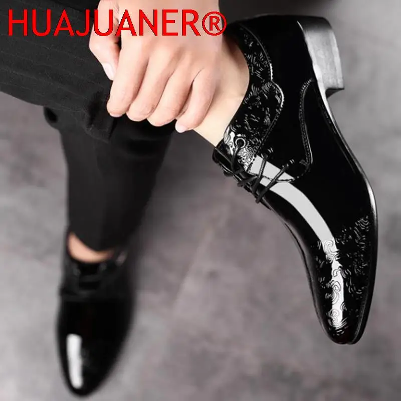 Casual Business Shoes for Men Dress Shoes Lace Up Formal Black Patent Leather Brogue for Male Wedding Party Office Oxfords