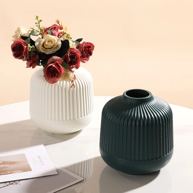 White Imitation Flower Pot Creative plastic vase Drop Resistant Simulated Ceramics Home Dining Wedding Table Decor Ornament