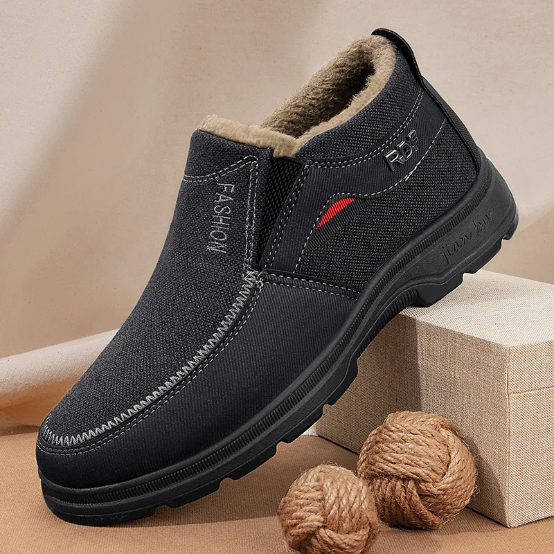 

Men's Shoes 2023 New Cotton Shoes Winter Plush and Thick Insulation Cloth Shoes Anti Slip Soft Sole Comfortable Casual Shoes