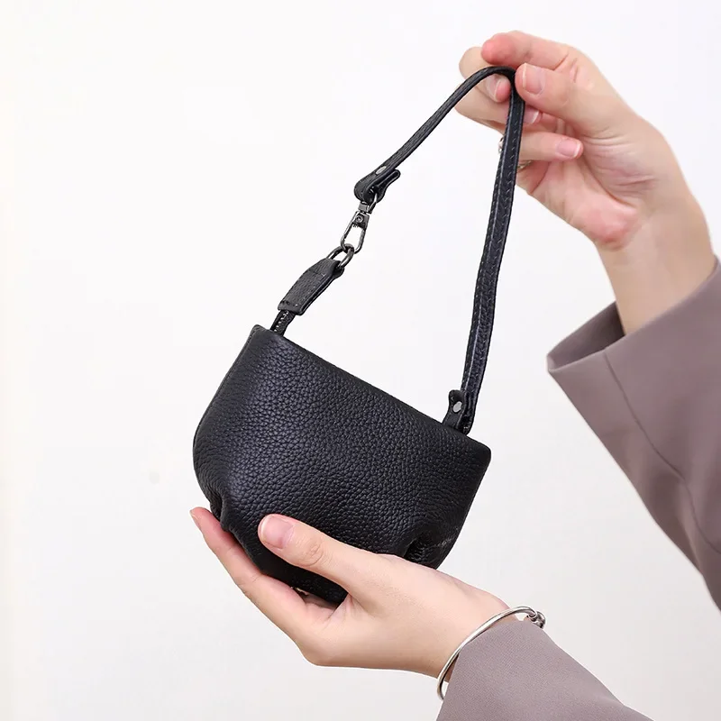 New Women's Genuine Leather Small Coin Purse Change Zipper Wallet Mini Handbag with Wrist Strap Lipstick Cosmetics Organizer Bag