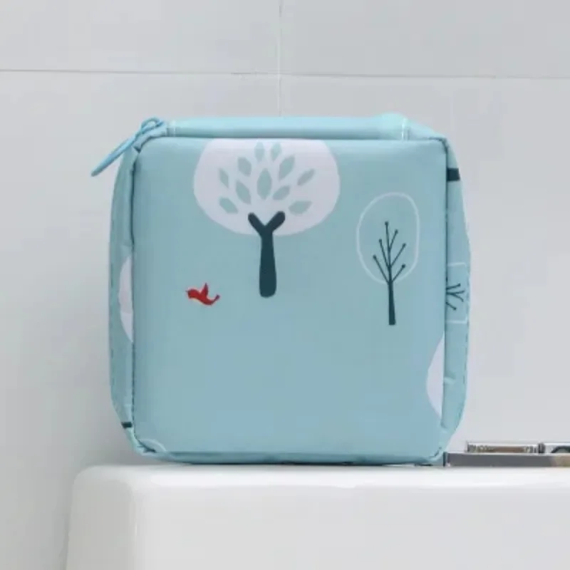 Girl Lipstick Bag Women Make Up Organizer Bag Beautician Makeup Pouch Sanitary Pads Bags Toiletry Beauty Case Small Cosmetic Bag 4