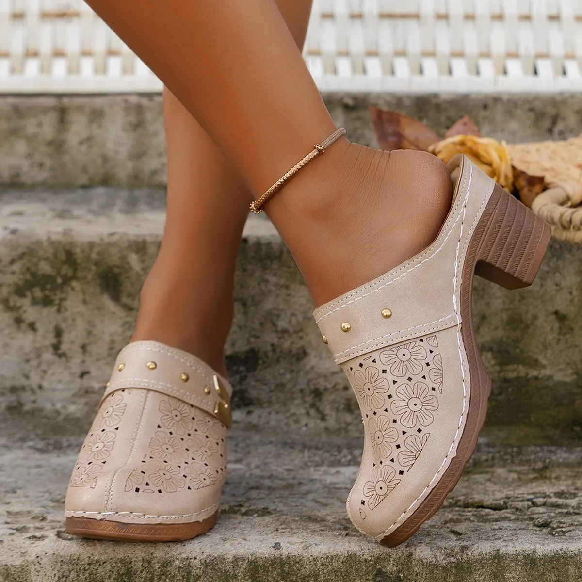 Women Sandals Slippers Platform Chunky Heels Retro Round Mules Thick Sole Height Increase Summer
