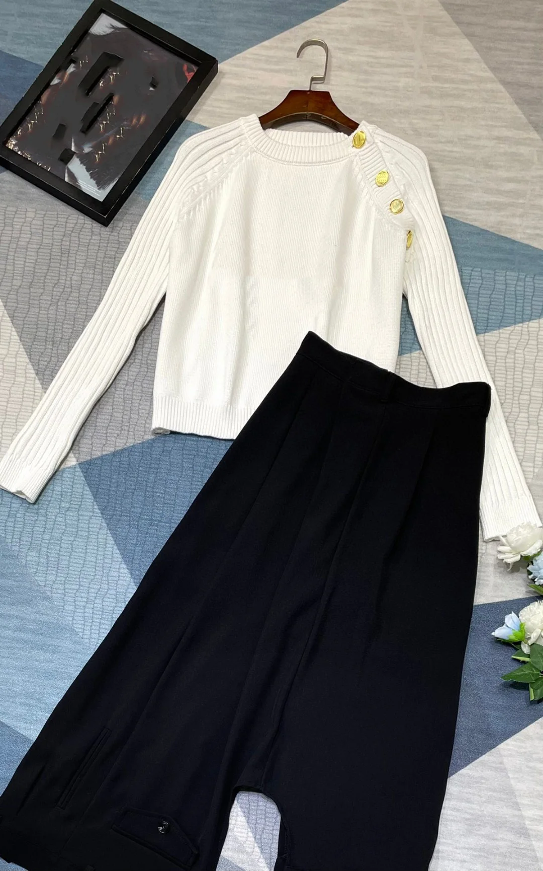 

Irregular skirt set knitwear
