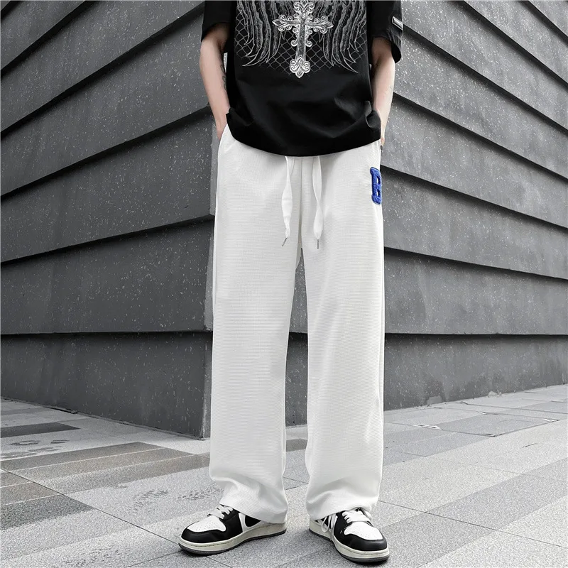 Рисунок 2 - Брюки мужские с широкими штанинами