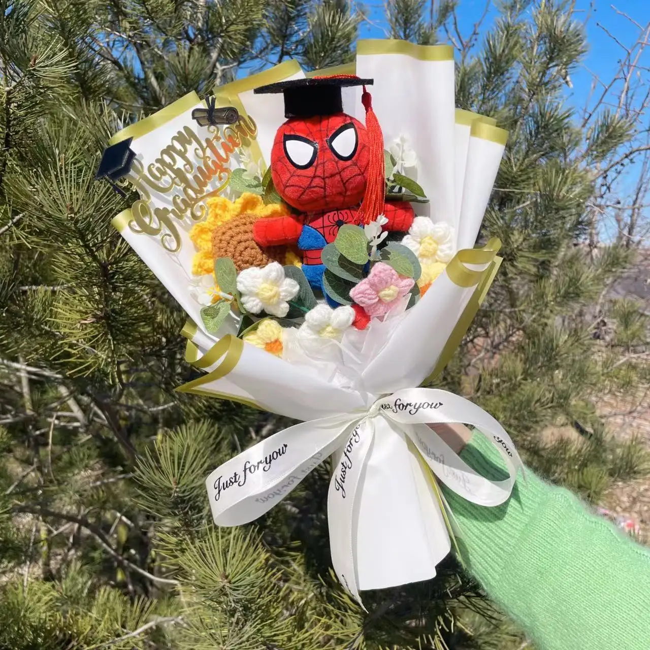 Super Hero Spider-Man Hulk Superman Captain America Plush Dolls Handmade bouquets for Boys Graduation Christmas Birthday Gifts 4