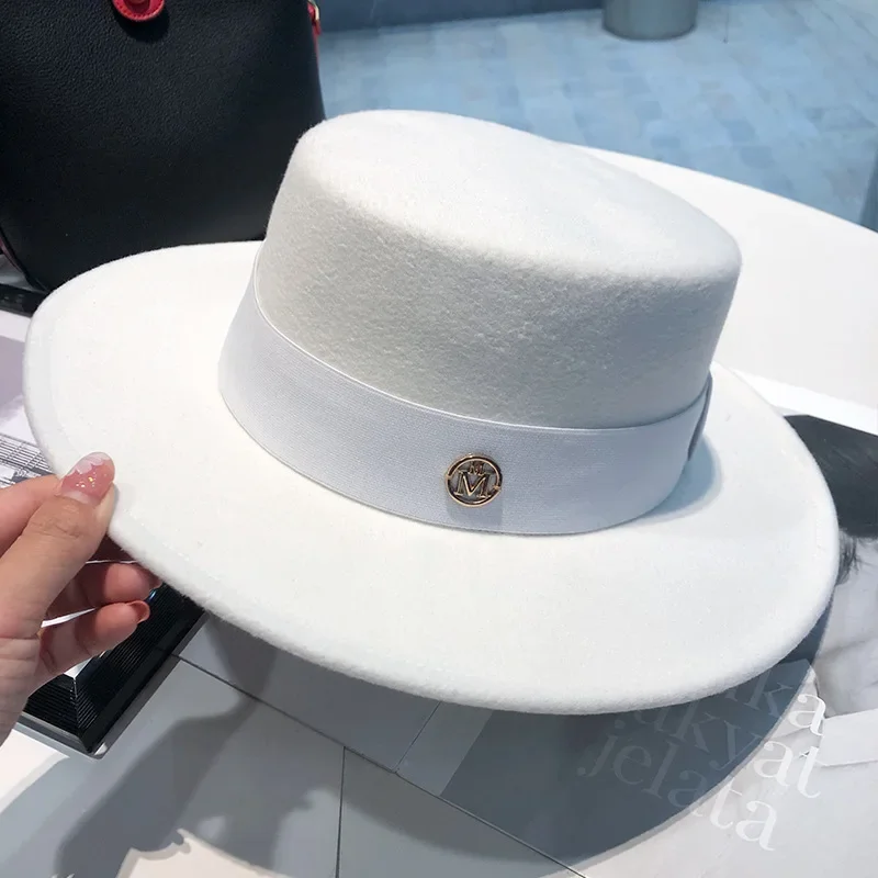 spring autumn fashion beach 2024 Women's hat fedoras elegant chapel Men's panama hat fascinator Wedding picture felt Bowler new