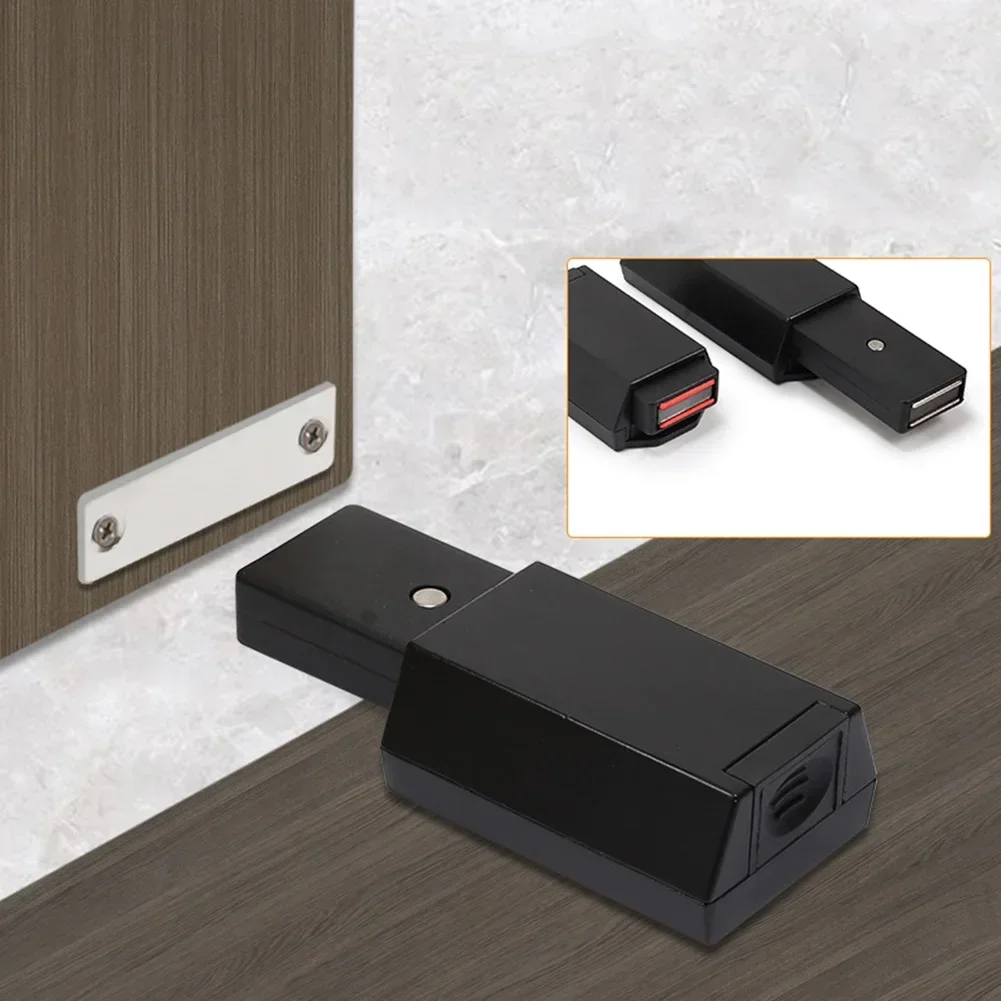 Magnetic cabinet catches for door stop
