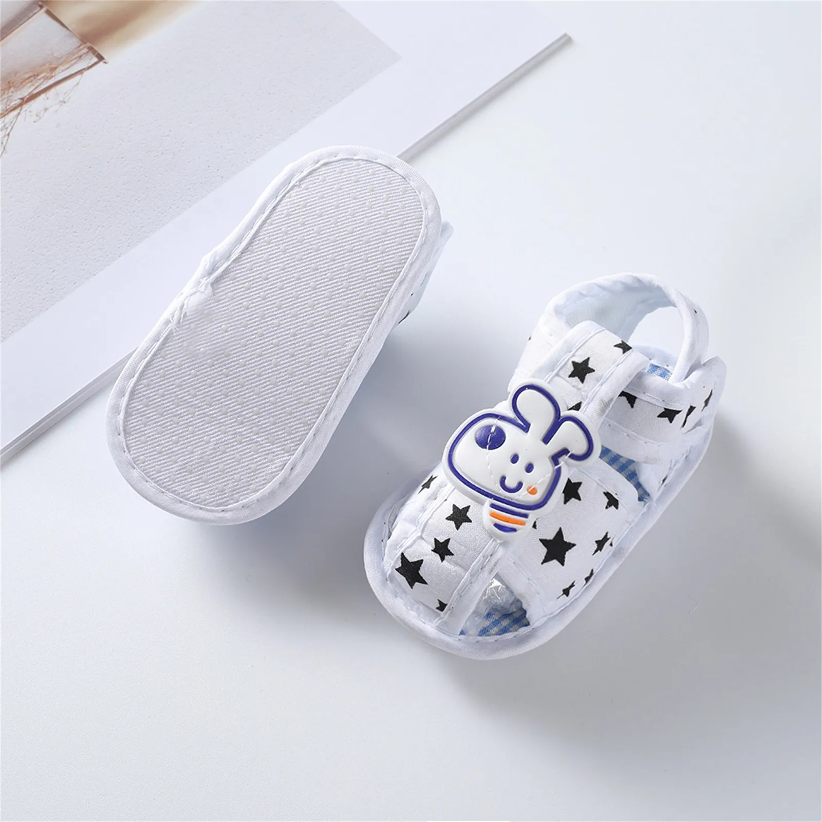 0-18M Summer Newborn Baby Sandals Cartoon Girl Boy Shoes First Walkers Infant Toddler Baby Shoes Anti-slip Flats Soft Prewalkers