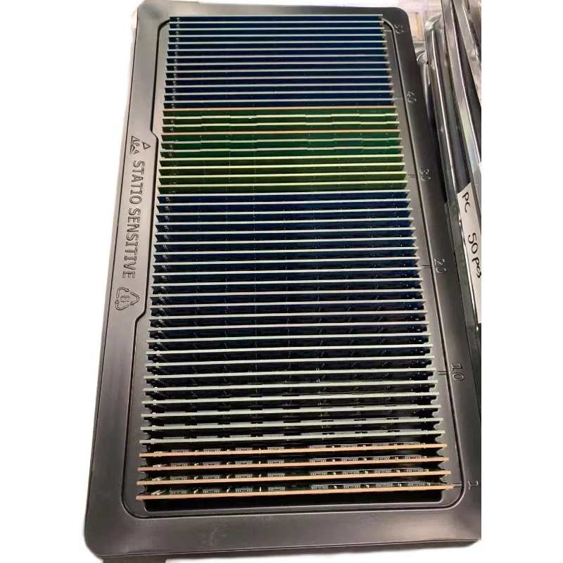 

Для семейного сервера DDR4, модуль RDIMM 16GB 1RX4 M393A2K40DB2-CTD RECC 2666 Мбит/с 1,2 V