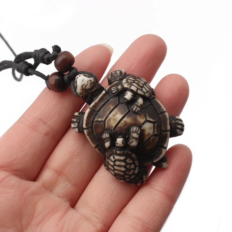 12pcs/lot Faux Yak Bone Sea Turtle Resin Pendant Necklace Three Turtles Animals Charms Necklace Fashion Jewelry Trend Gifts
