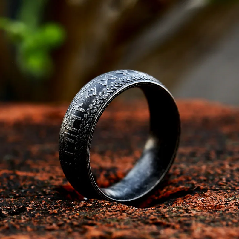 BEIER New Creative Design Viking Runes Totem Ring Pattern Nordic Retro Black Ring Odin Letter Amulet Jewelry