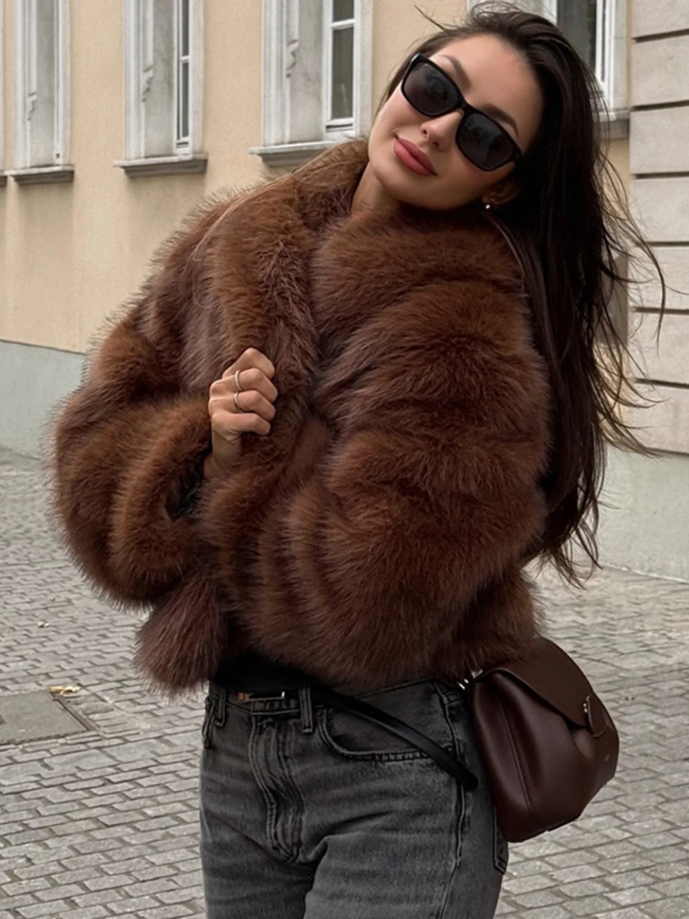 Women Faux Fur Coats Solid Short Jackets Big Turn Down Collar Long Sleeves Open Stitch Straight Fit Casual 2025 Autumn Winter