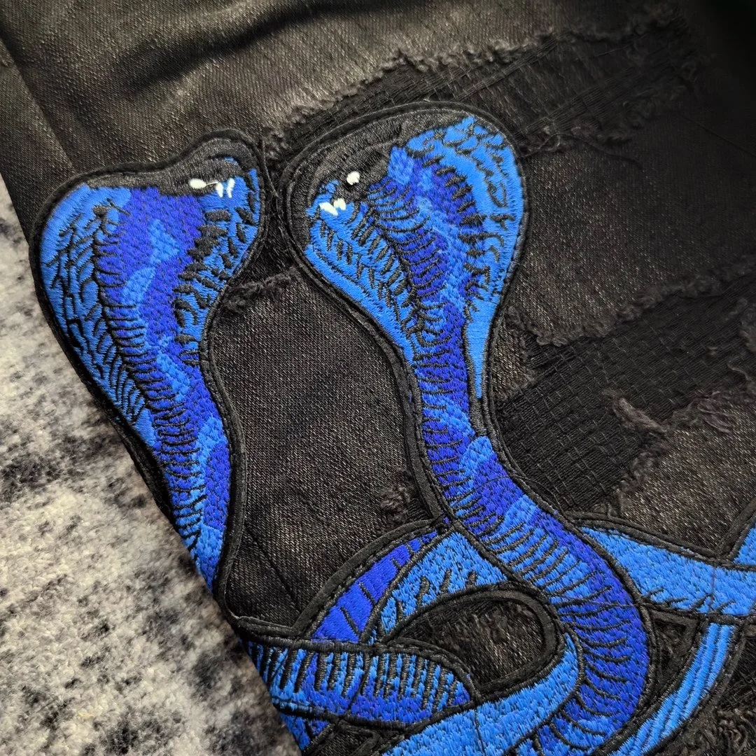 me embroidery python snake distressed jeans 3
