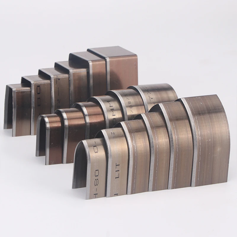 Leather Skiving Knife Leather Cutting Knife Leather Tool Leather Working Tools Leather Cutting Tool Cutting Knife Craft Cutting Tool Art Knife 18PCS/Set DIY Manual Leather Cutting Die Watch Belt Tail Sharp Square and Round Cutting Blade