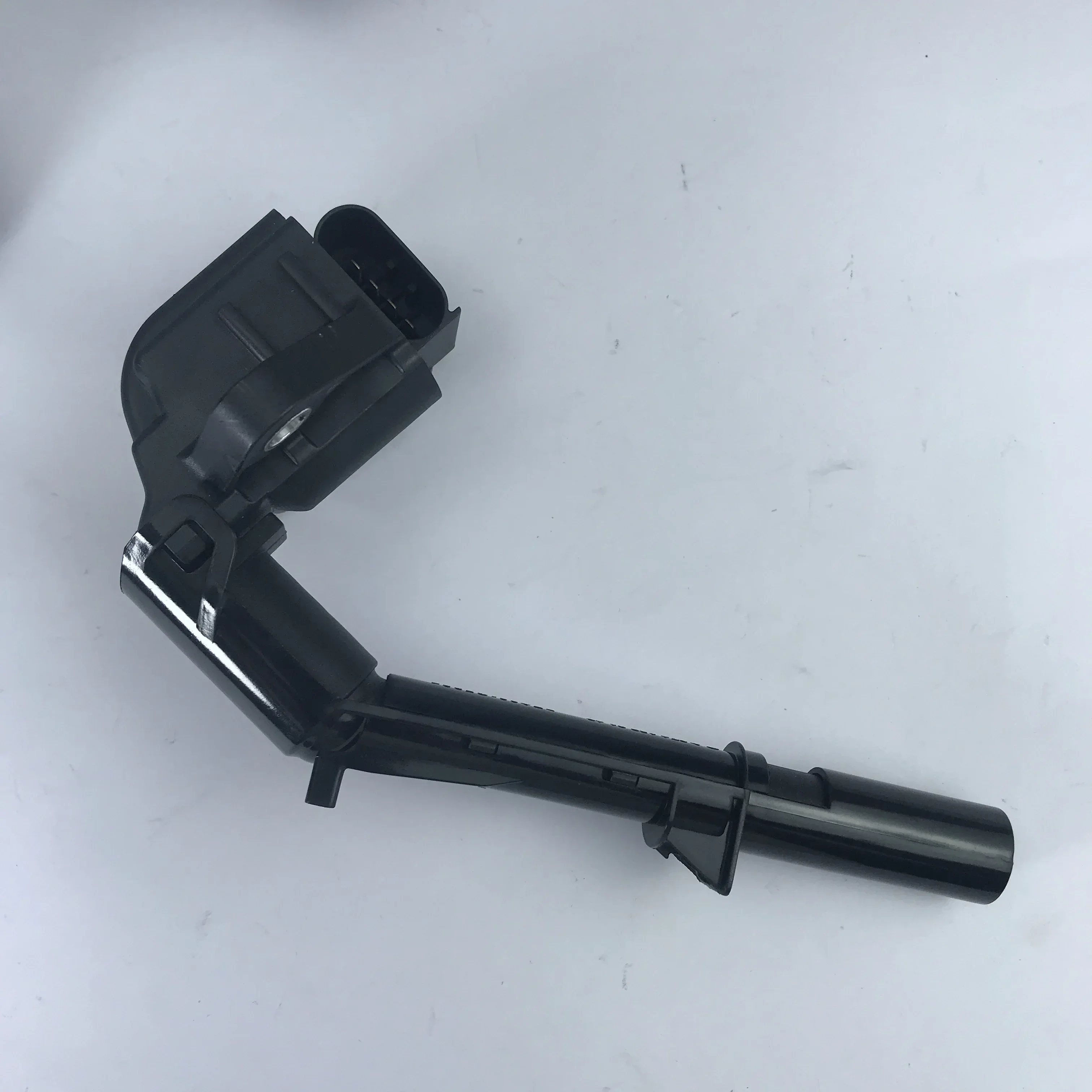 A2749061400 ignition coil for A160 A220 A250 A260 A45 B160 B220 B250 B260 C180 C200 C250 C300 C350 E200 E300 E350 EAMG GLA180 220 W205