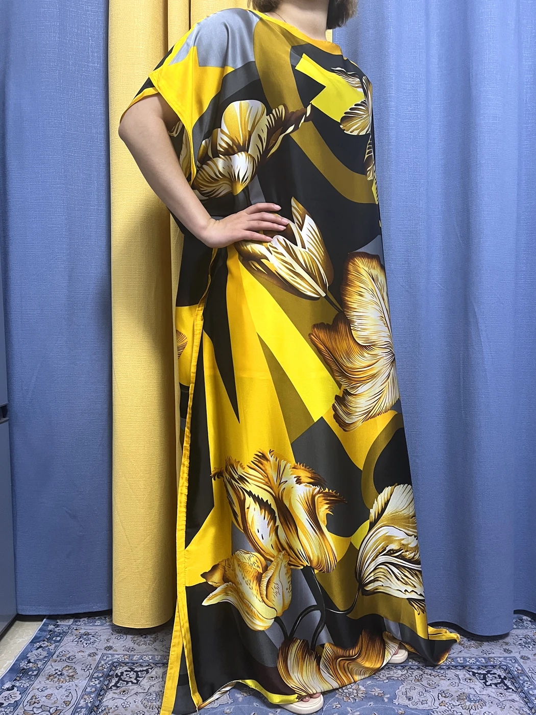 Abayas For Women 2023 Muslim Fashion Yellow Flower Silk Fabric Loose Femme Robe African Islam Dresses Nigeria Caftan With Turban
