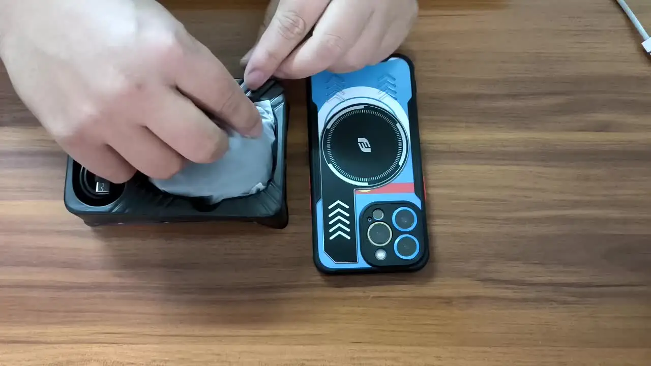 TIANYUE Custodia Per Realme GT2 Pro – Cover Posteriore In Vetro Temperato E TPU, Design Sottile E Rigido, Colore Nero