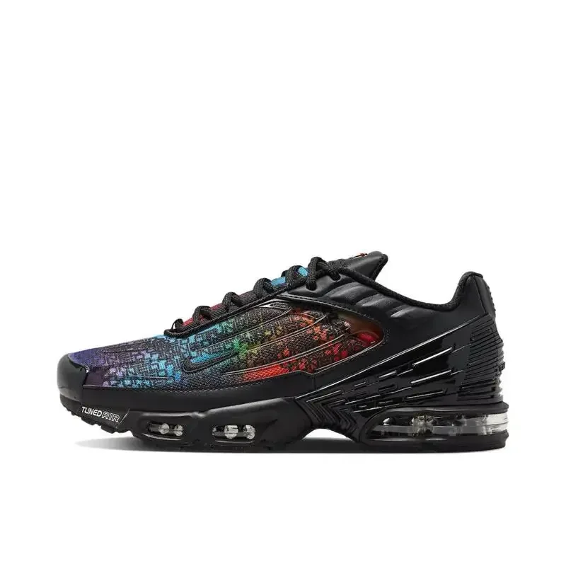 thumbnail image 1 of Nike Air Max Plus TN3 Zapatillas de running para hombre Antideslizantes, resistentes al desgaste, de corte bajo, con absorción de impactos, informales, color blanco y negro, 1 of 5