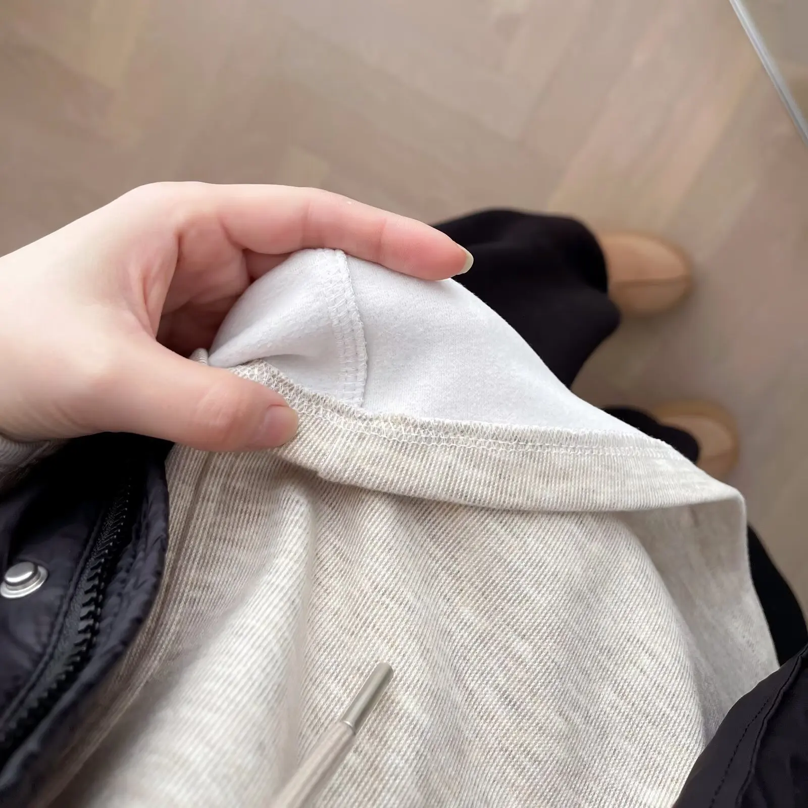 XXXXL Fashion Plus Size Woman Clothing Hoodie New Autumn And Winter 2025 Fleece Warm Pleated Cuffs Hooded Base Sweatshirts 198