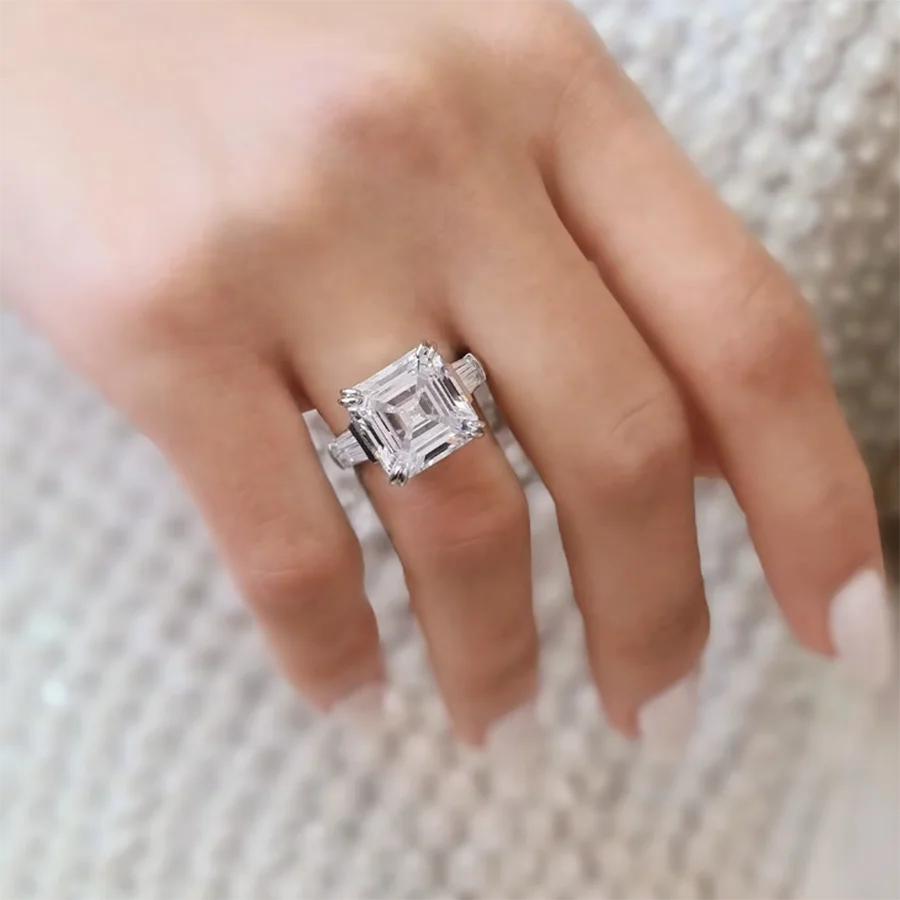 Рисунок 6 - Кольцо обручальное из белого золота