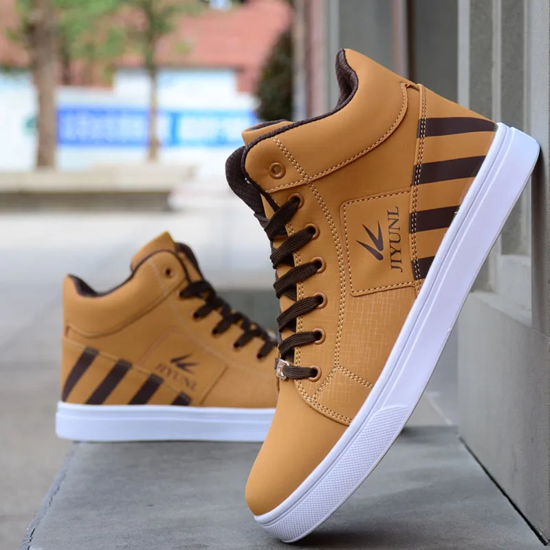 High-top Breathable Shoes Men Skateboard Shoes Sports Casual Leather Homme Waterproof Chaussure Sneakers Male casual sneakers
