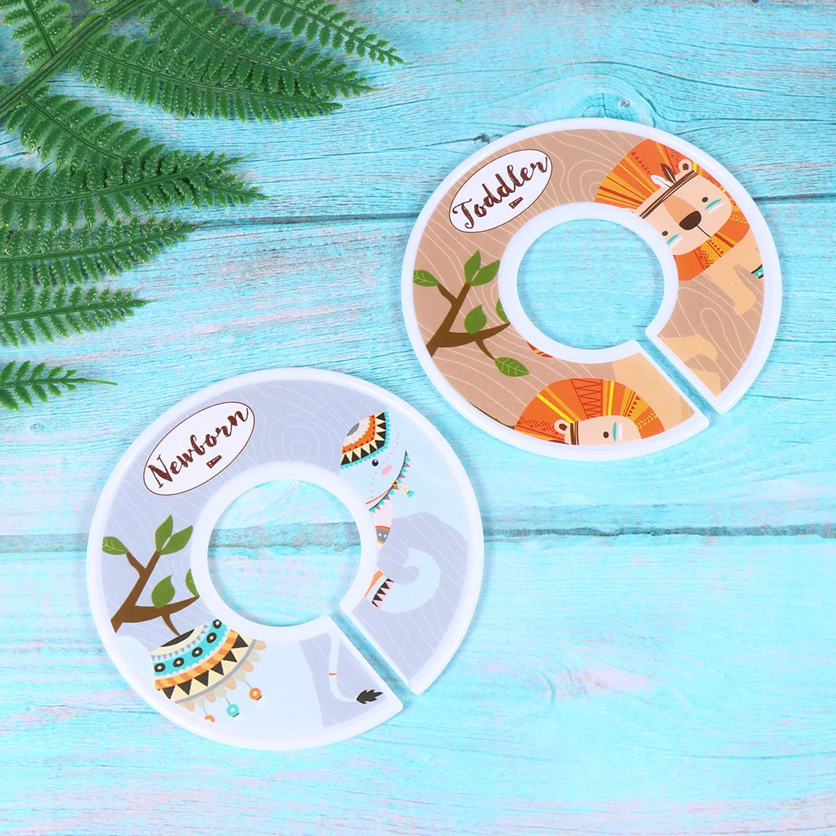 

8Pcs Clothing Size Divider Plastic Clothes Marking Ring Animal Pattern Garment Size Tag Separation Circle Round Hanger
