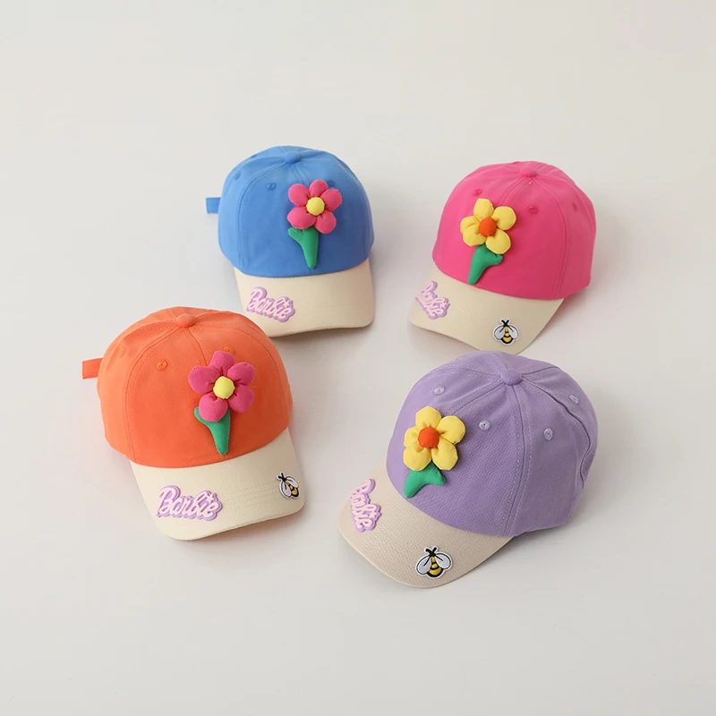 Рисунок 5 - Детская шапка с большими цветами