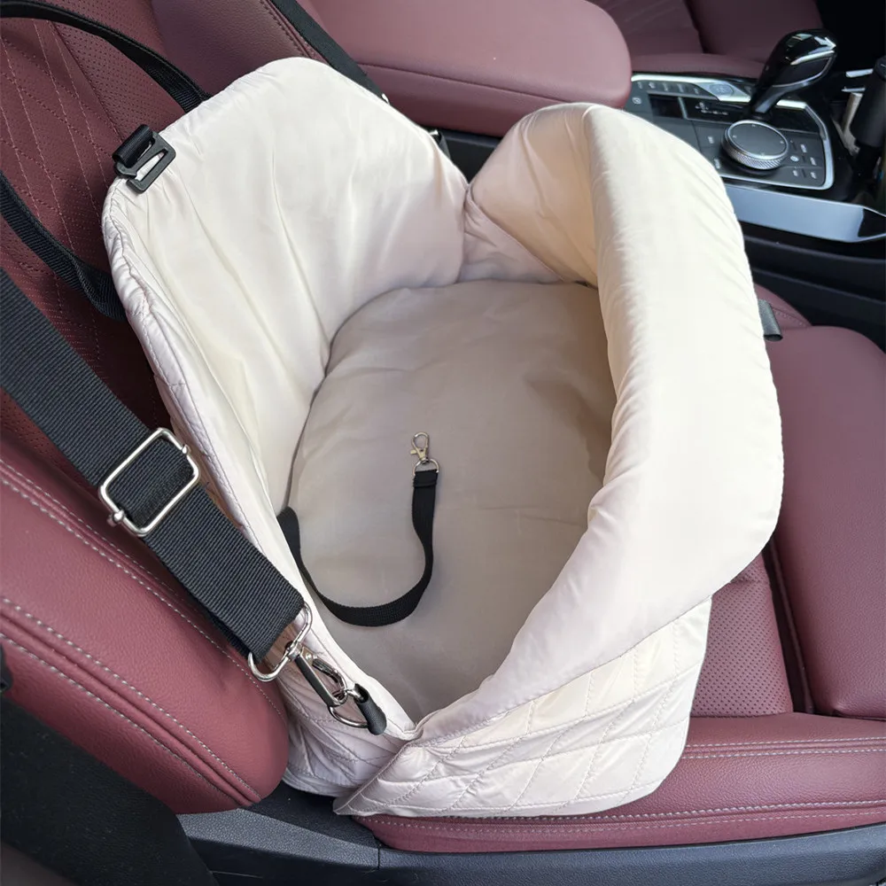 Pet Carrier Bag Pet Carrying Bag Portable Warm Kennel Pet Dog Carrier Bag Car Seat Control Nonslip Dog Carriers Safe, Puppy Cat Pet Bed Chihuahua Products