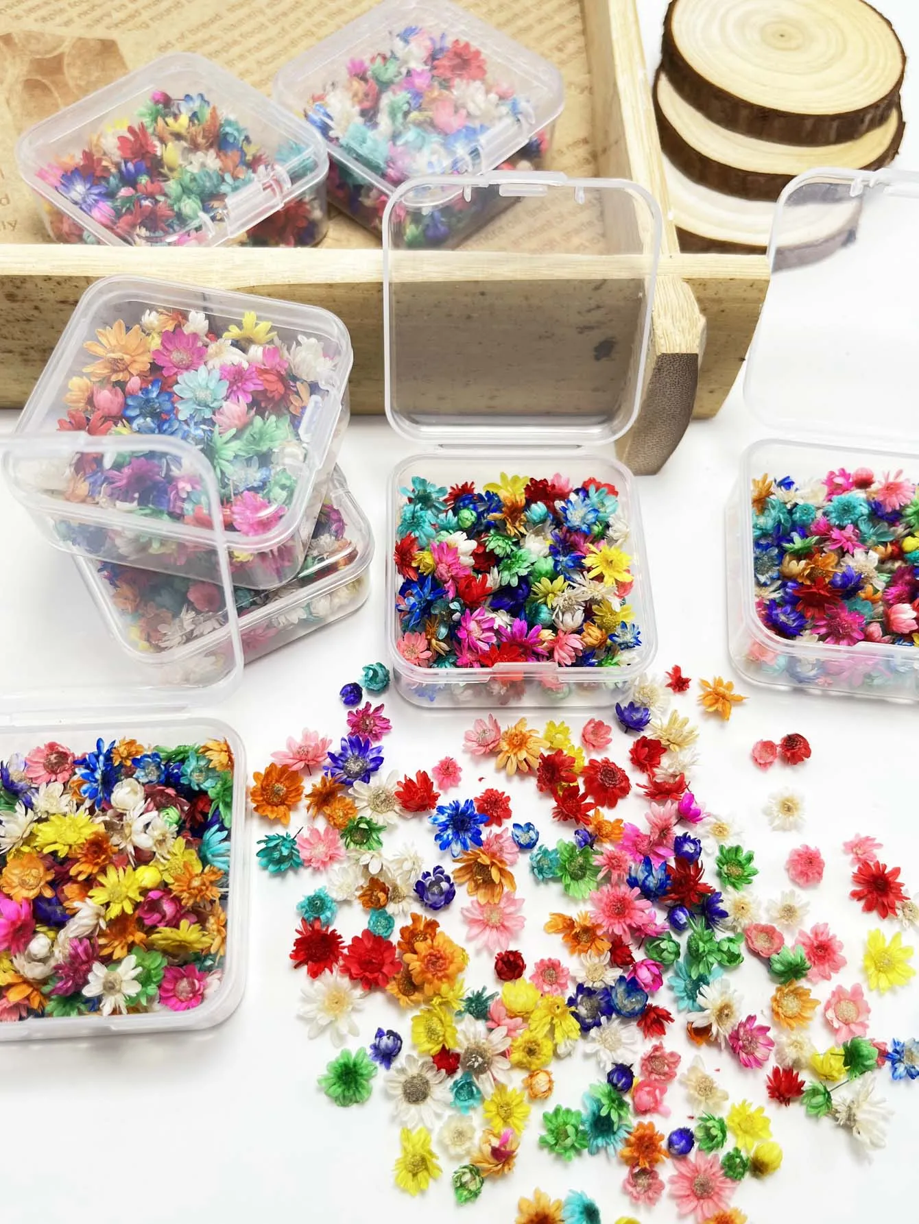 네일 아트를위한 1 상자 꽃 꽃 혼합 3D 매력 DIY 슬라이더 네일 부품 장식에 누르십시오 여름 매니큐어 액세서리