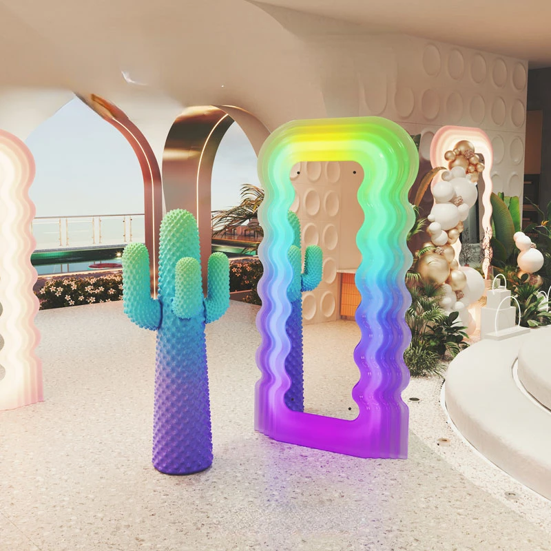 

Cactus floor decoration, sculpture, coffee shop fiberglass decoration