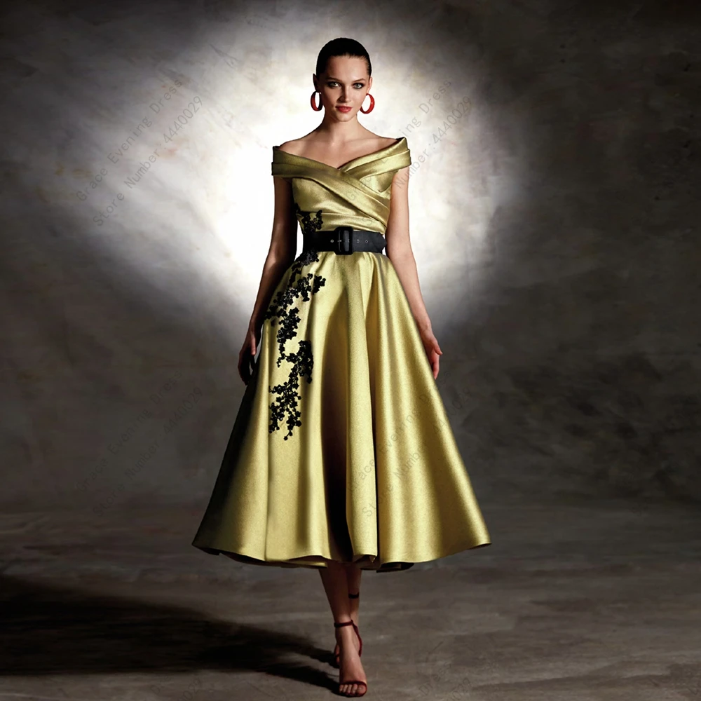 

Gold Off Shoulder Mother of Bride Dresses with Black Lace Strapless 2023 Summer Ankle Length Wedding Party Gowns Sleeveless