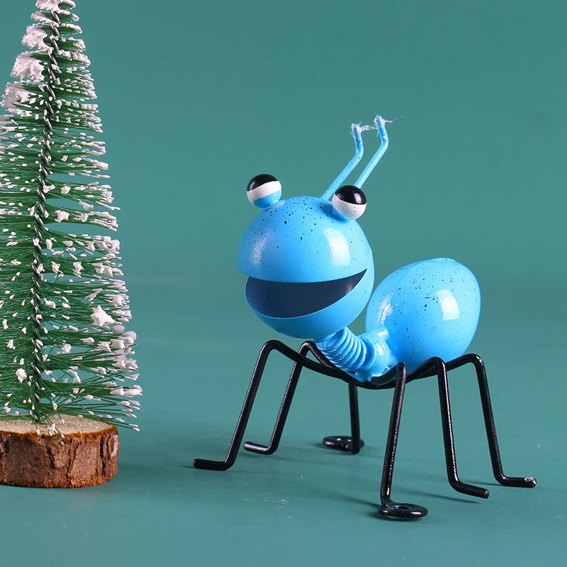 Iron Ant Garden Ornament 4