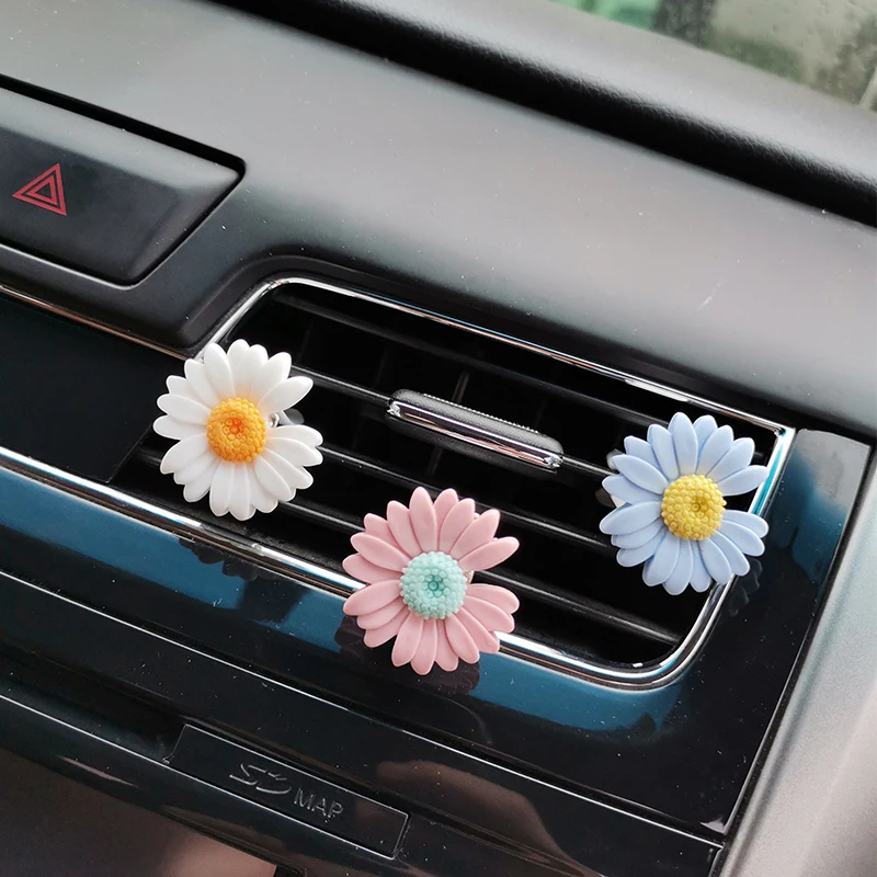 ����ǰ ũ������Ƽ�� �Ϳ��� �ڵ��� ��� Ŭ��, ������ ���� ���ⱸ ��� ���׸��� ��ǰ, �ڵ��� �׼����� ��ǰ, ���� ����