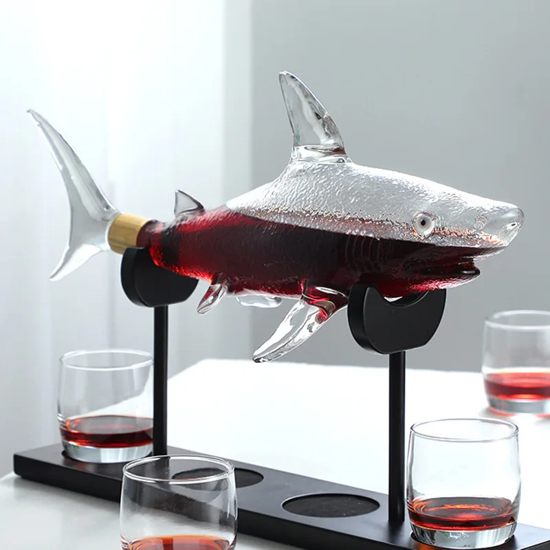 

Shark Shape Whisky Decanter With Holder Wine Whiskey High-End Glass Set for Champagne Elegant Wine Dispenser Gift Set