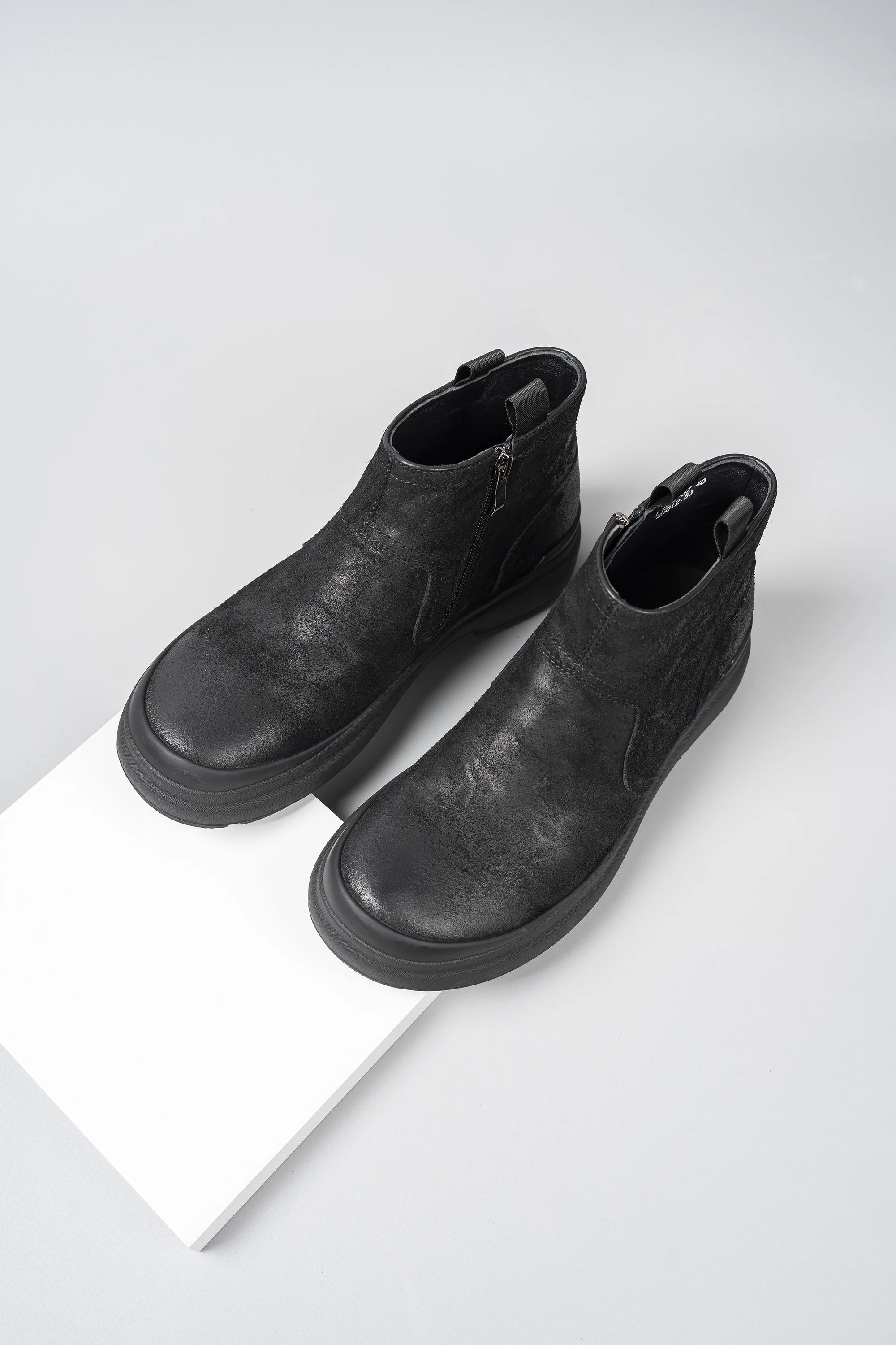 Neue europäische Station-Freizeitschuhe für Herbst und Winter, altmodische Vintage-High-Top-Stiefel, kurze Arbeitsstiefel aus echtem Leder mit Ärmeln – Detail 27