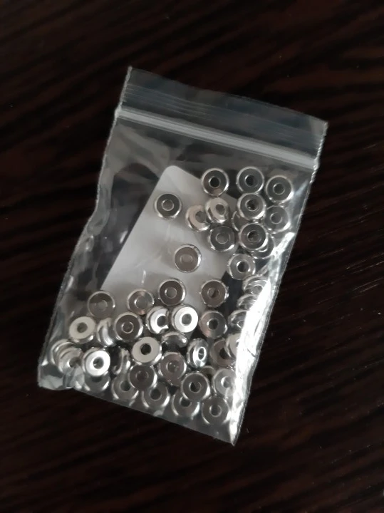 50 stücke Spacer Perlen Für Schmuck Machen Liefert Flache Runde Lose Perlen Edelstahl Perlen DIY Armband Schmuck Zubehör – Detail 5