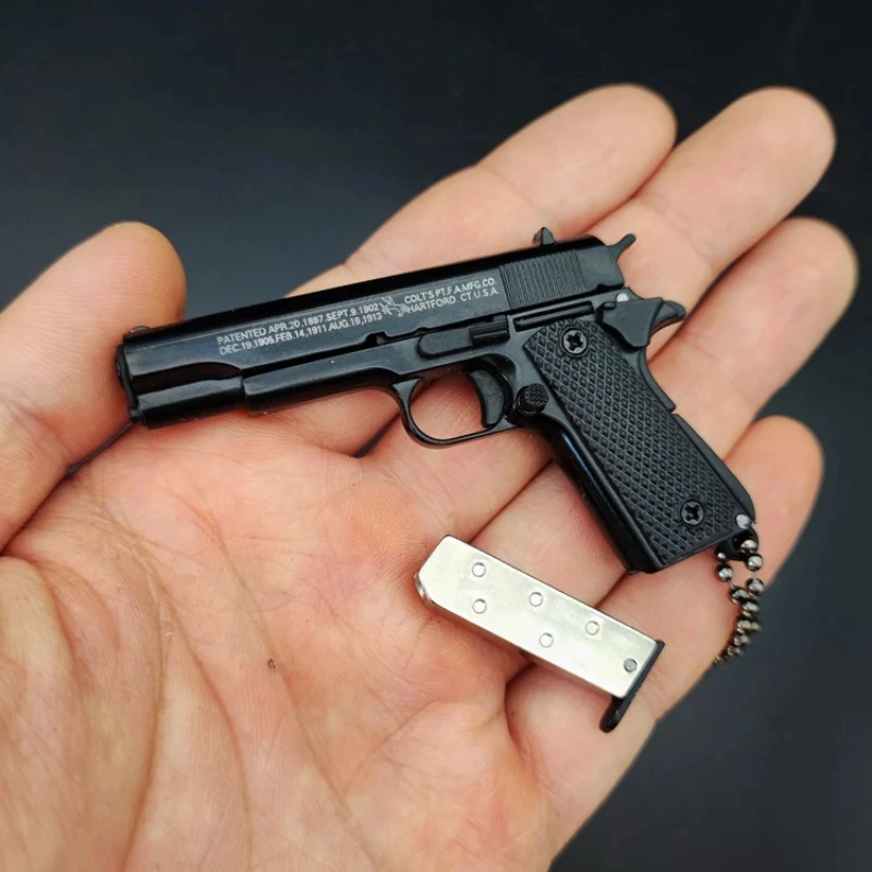 2026 New Mini 1911 Full Metal Gun Model Toy Keychain Pendant 1:3 Scale Removable Decompression Gadget Men's Gift Desk Decoration