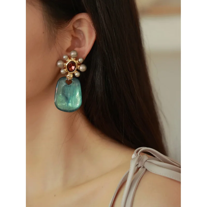 Vintage Style Green Pearl Flower Clip Orecchini Donna Jewelry Party Boho T Show Gown Runway Rare Coreano Giappone Ins