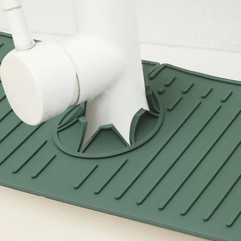 Kitchen Faucet Splash Pad kitchen splatter screen kitchen splash guard kitchen sink pad kitchen faucet pad Silicone Sink Faucet Splash Guard Mat Sponge Drain Anti Slip Rack for Bathroom Kitchenware Storage
